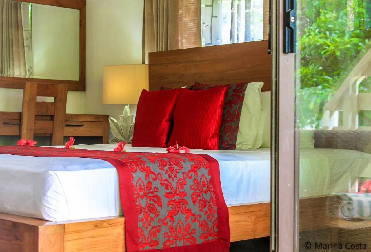 Surf Tropical Villa Takamaka 塞尔夫岛