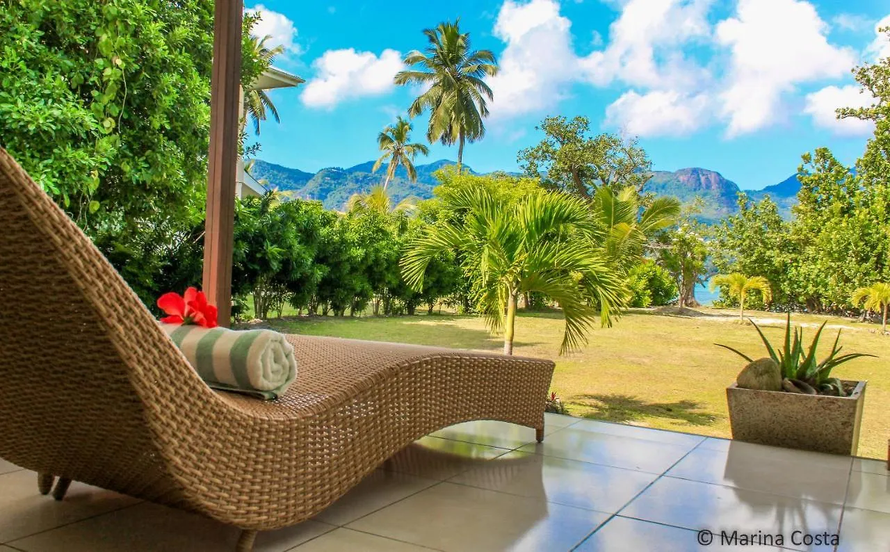 Surf Tropical Villa Takamaka Île au Cerf 0*,